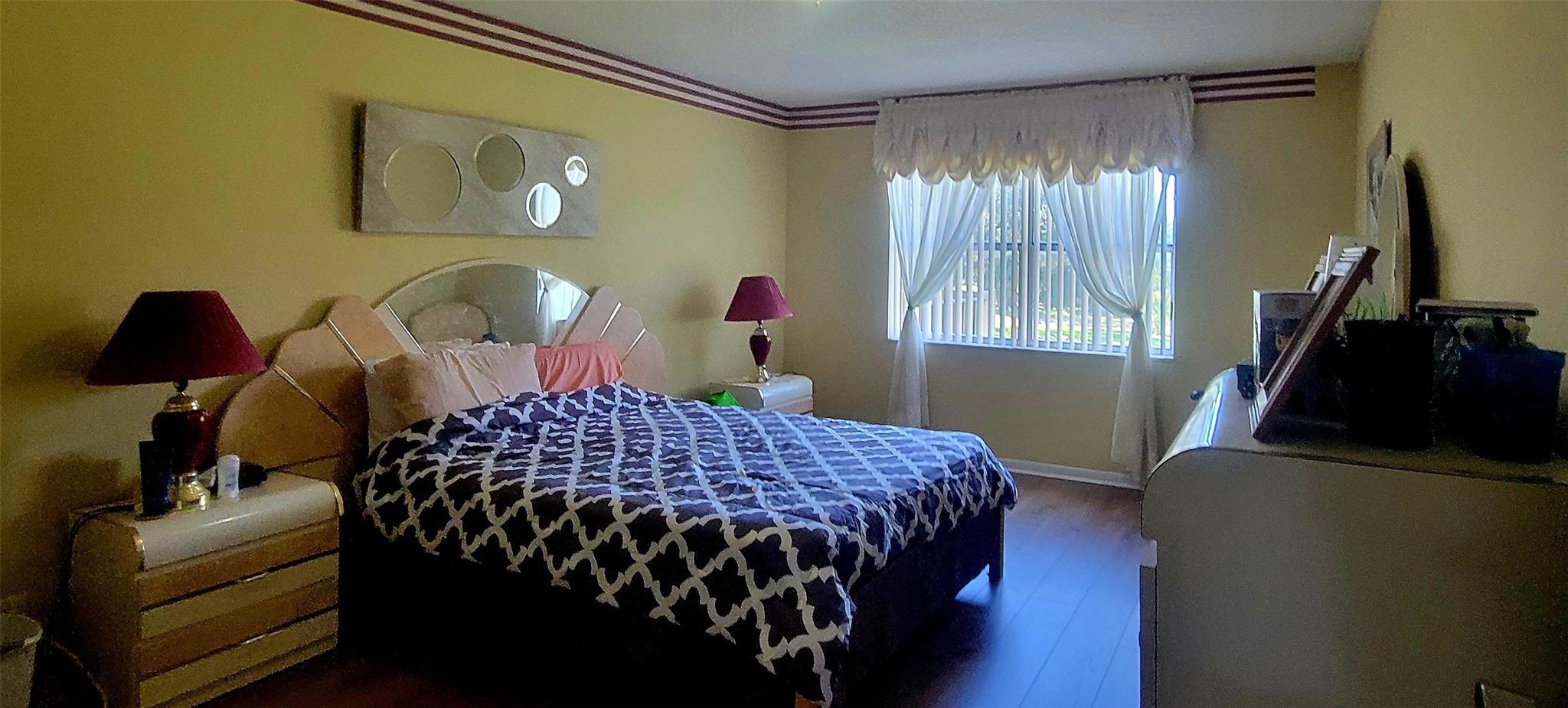 Falls of Inverrary - Residential