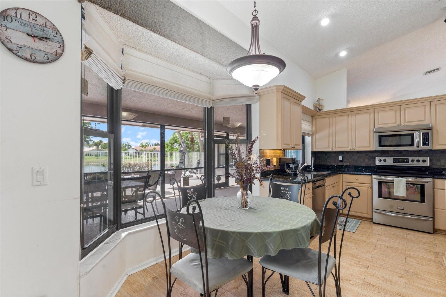 ISLAND LAKES SEC 1 2 - Residential