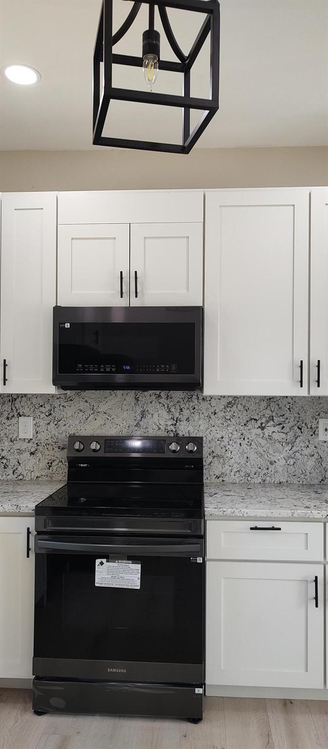 PARADISE PARK - Residential