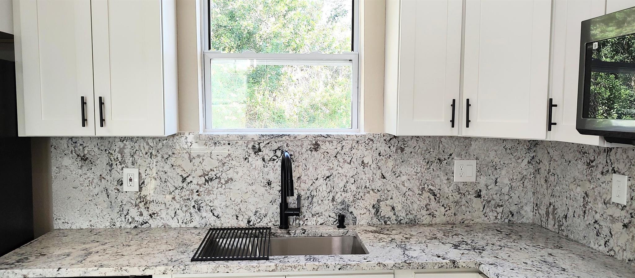 PARADISE PARK - Residential