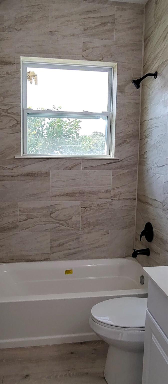 PARADISE PARK - Residential