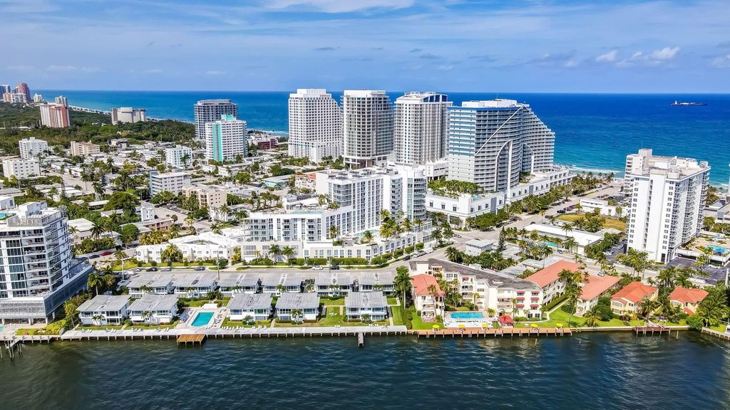 Photo of 401 N Birch Road #510, Fort Lauderdale, FL 33304 (MLS # F10491761)