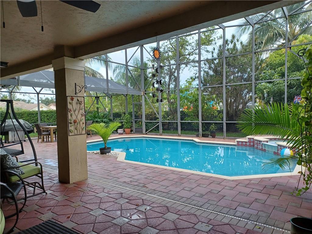Pasadena At Chapel Trail - Residential