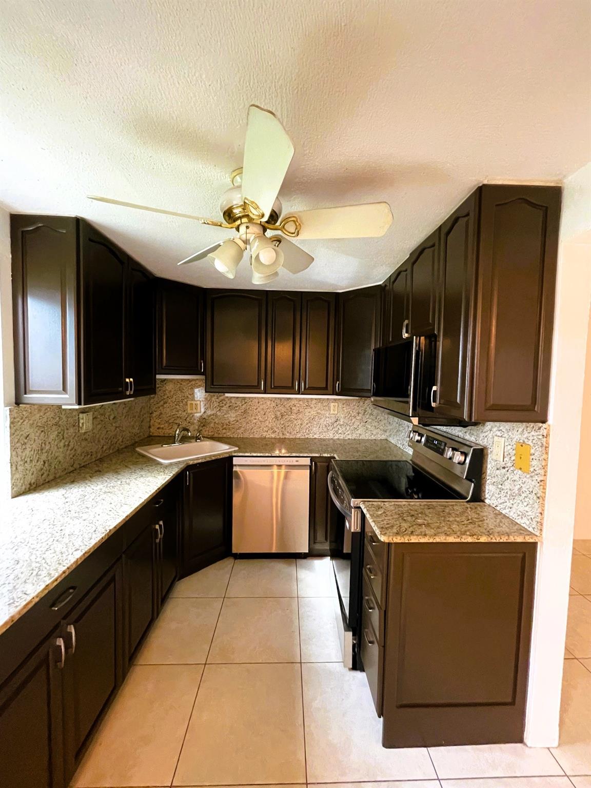 Kings Point Normandy Cond - Residential