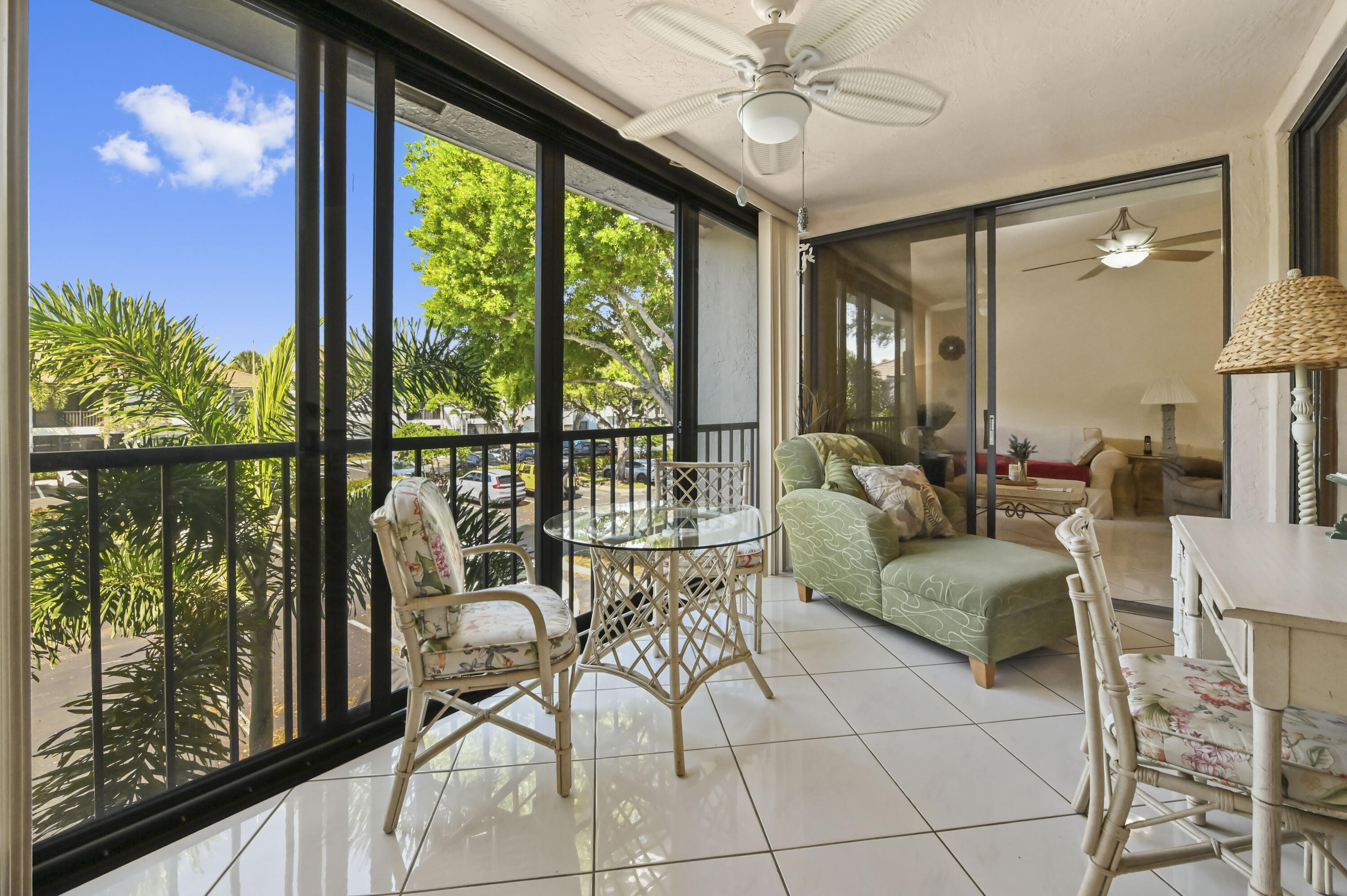 ALEXANDRA VILLAGE - Residential