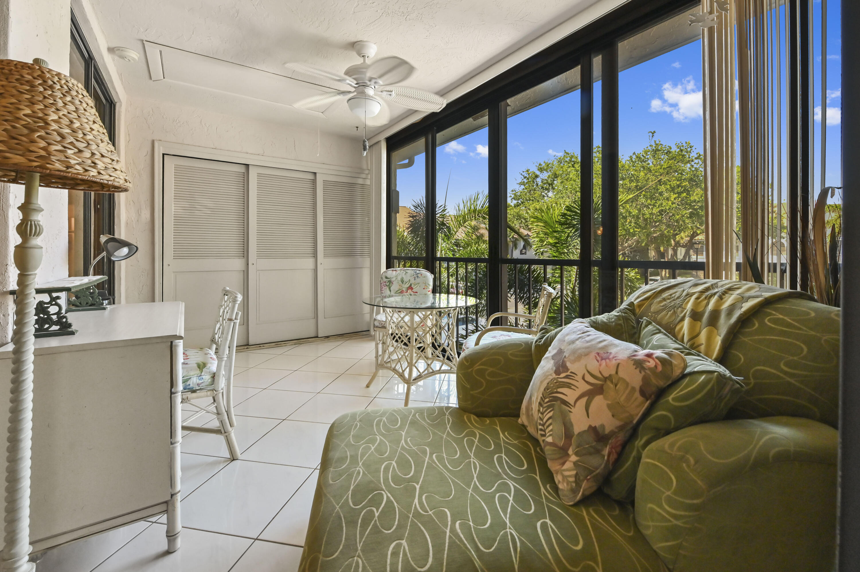 ALEXANDRA VILLAGE - Residential