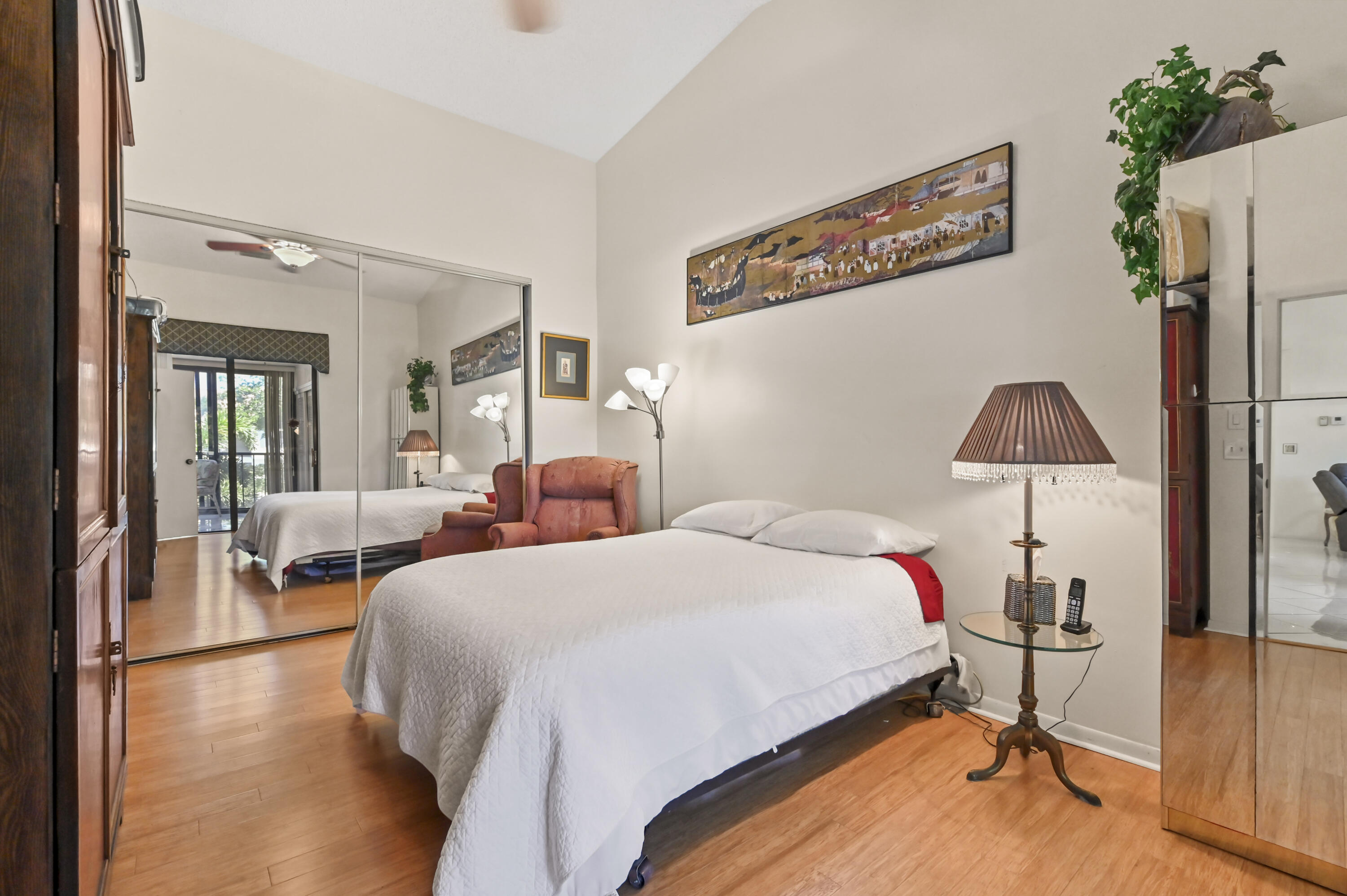 ALEXANDRA VILLAGE - Residential