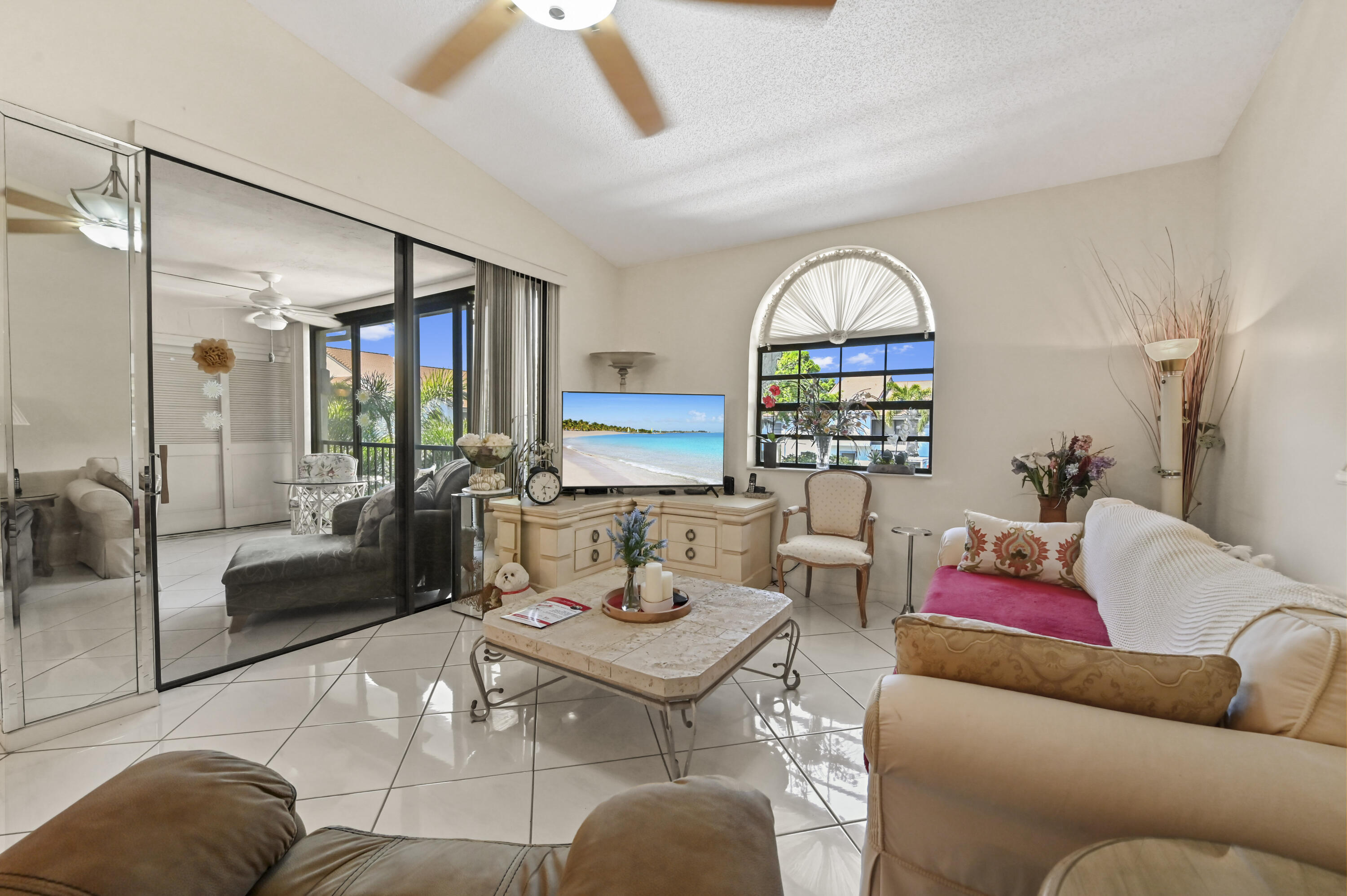 ALEXANDRA VILLAGE - Residential