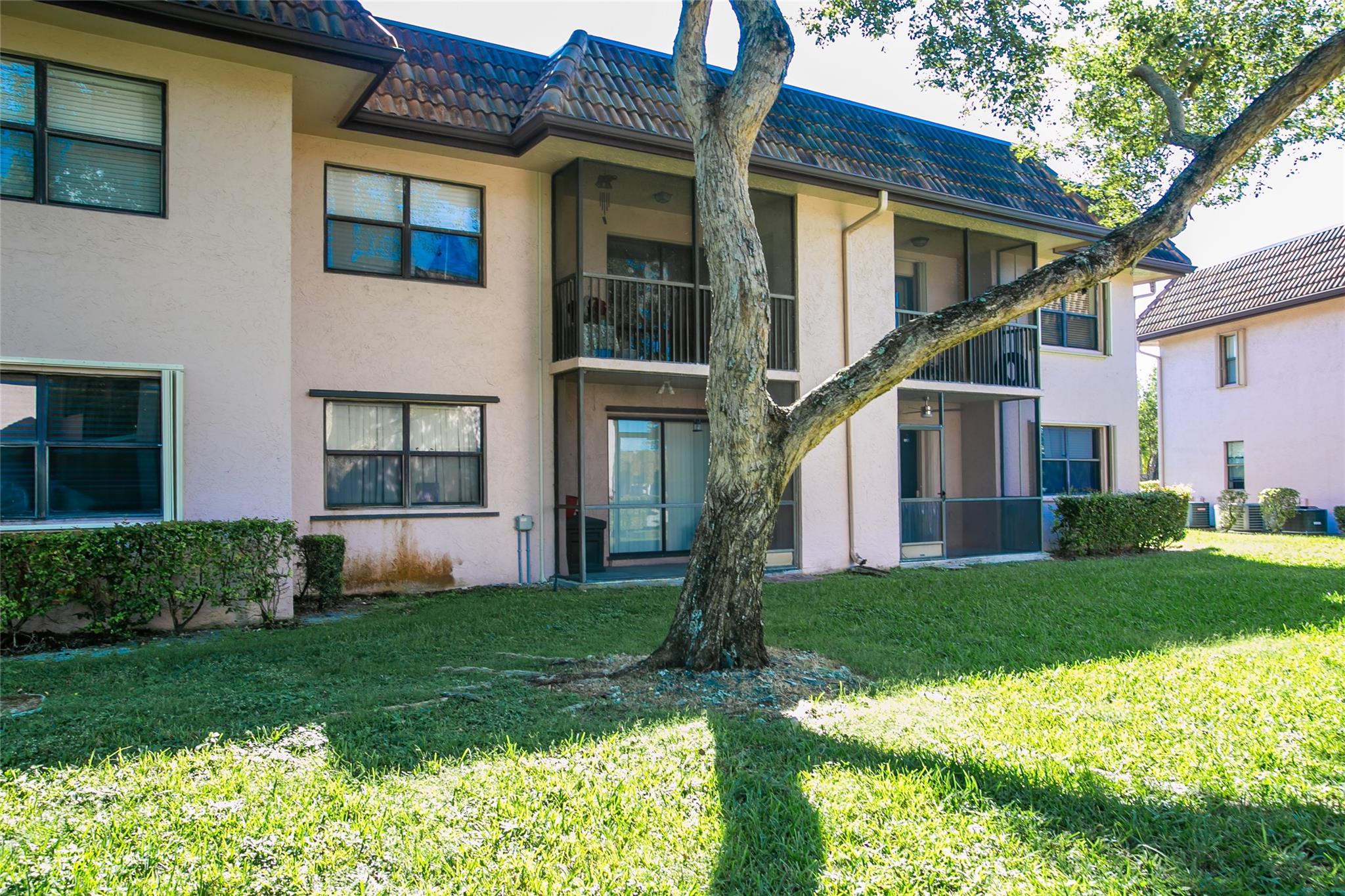 Fairview At Pembroke Poin - Residential Lease