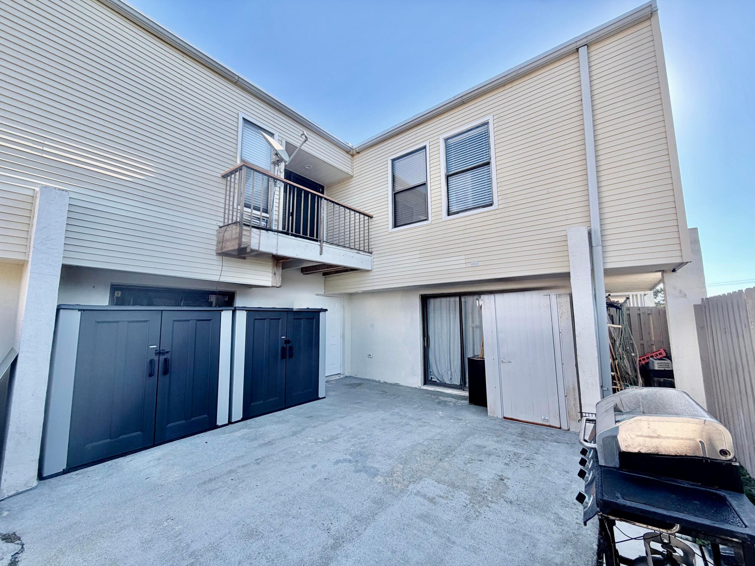 French quarter 3 - Residential