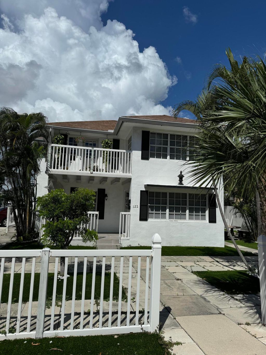 Photo of 122 SE 5th Avenue, Delray Beach, FL 33483 (MLS # R11019310)