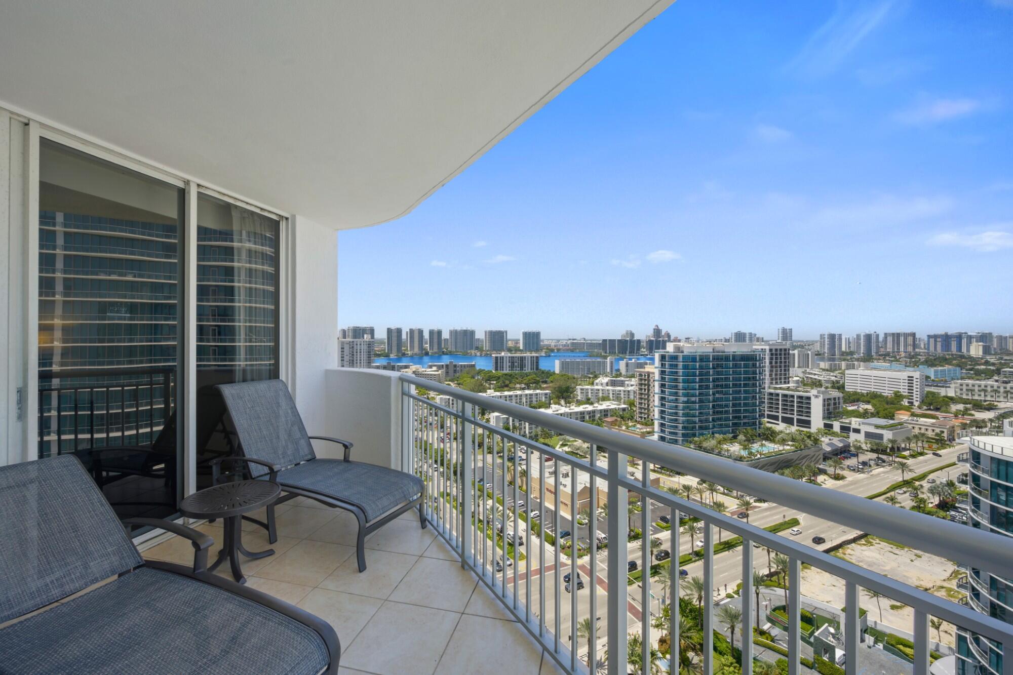 17375 Collins Avenue 2406