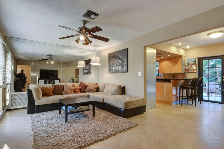 TUNISON PALMS - Residential Lease