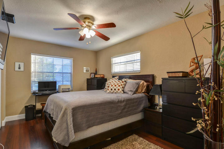 TUNISON PALMS - Residential Lease