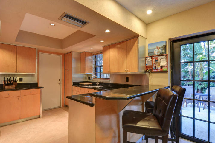 TUNISON PALMS - Residential Lease