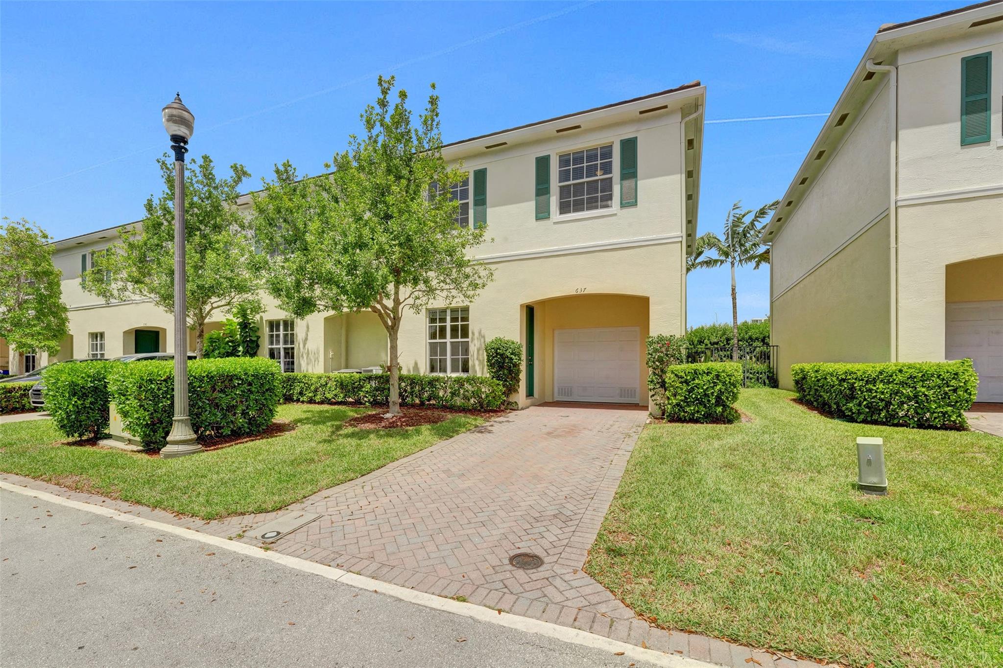 Welcome to your tranquil retreat in the heart of Pompano Beach! This spacious CORNER 3-bed, 2.5 bath lakefront townhome offers stunning water views, modern living spaces, and a peaceful community setting. Step inside to find an open-concept layout with abundant natural light, tile and carpet throughout, and a generously sized living/dining area. The updated kitchen features granite countertops, stainless steel appliances, and ample cabinet space. The primary bedroom offers a walk-in closet, and a private en-suite bathroom. Located in a quiet, well-maintained community with amenities such as a heated pool, walking paths/fitness center. and parks. Just minutes from beaches, shopping, restaurants plus major highways for easy commuting. LOW HOA AND VERY WELL MAINTAINED HOME, BRAND NEW AC 2024.