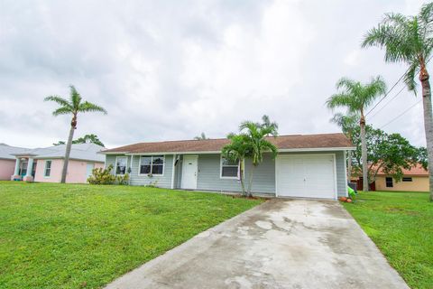 A home in Port St Lucie