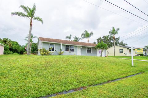 A home in Port St Lucie