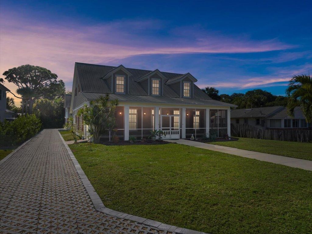 Photo of 531 Sunset Boulevard, Melbourne Beach, FL 32951 (MLS # B26026106)