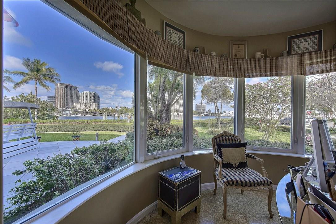 Idlewyld 1-19 B - Residential