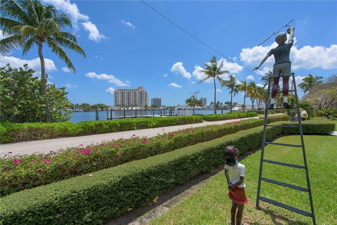 Idlewyld 1-19 B - Residential