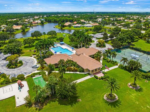 A home in Port St Lucie