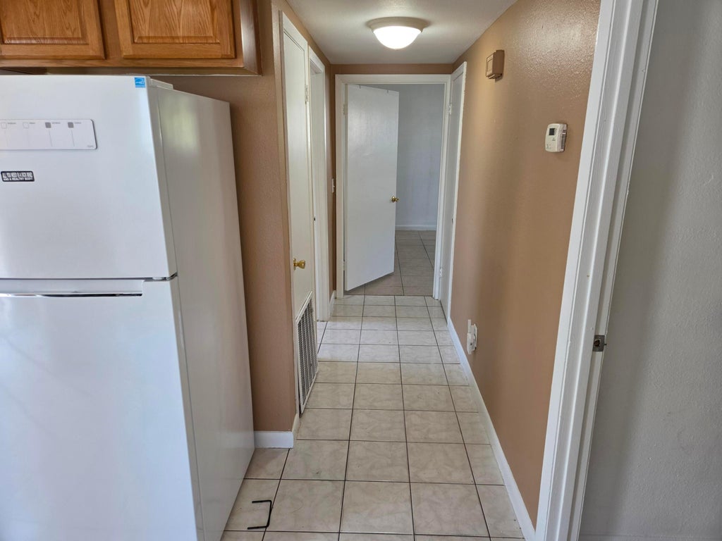 Photo of 337 Hernando Street, Fort Pierce, FL 34949 (MLS # B26055719)