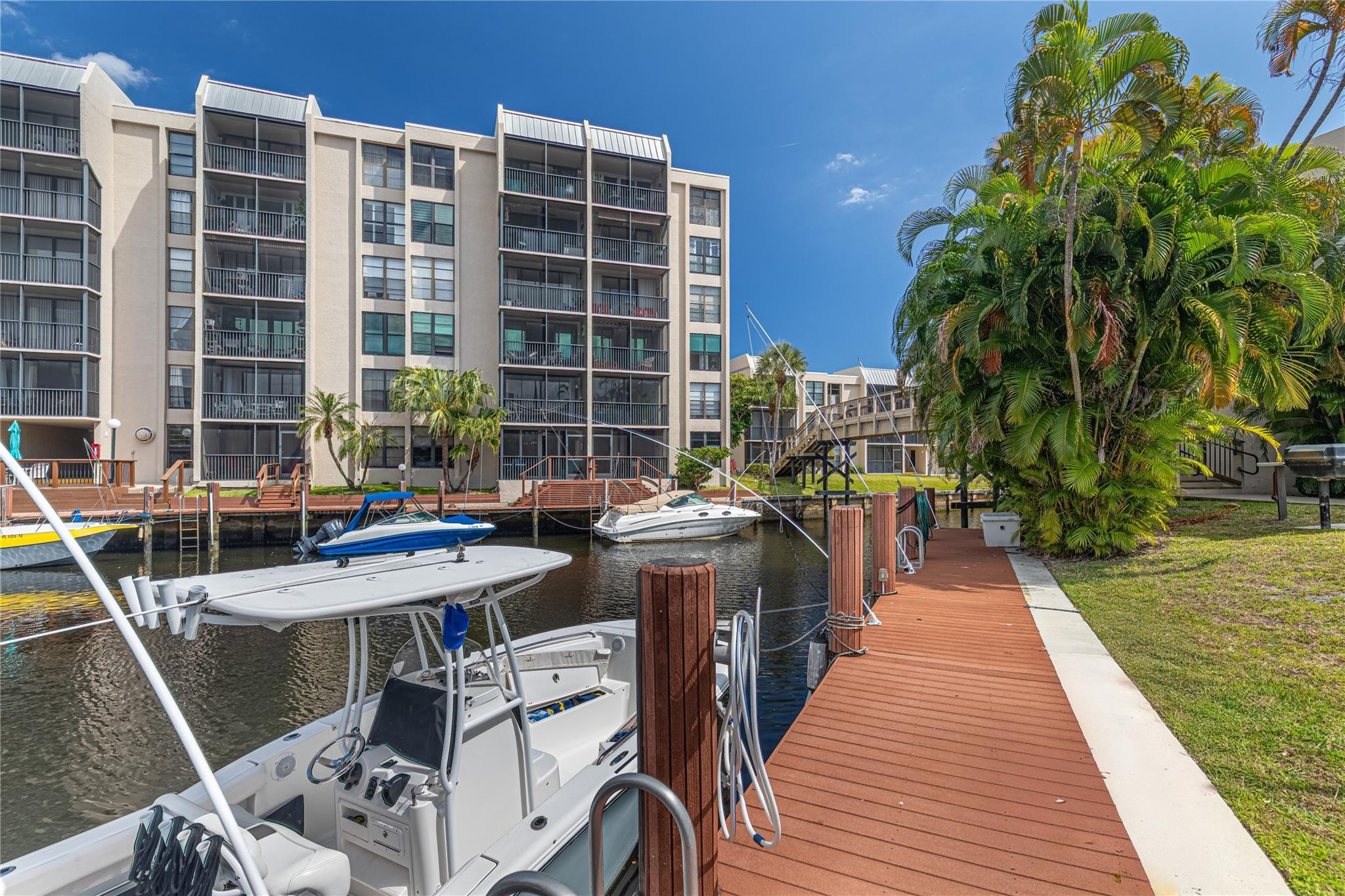 Boca Bayou - Residential