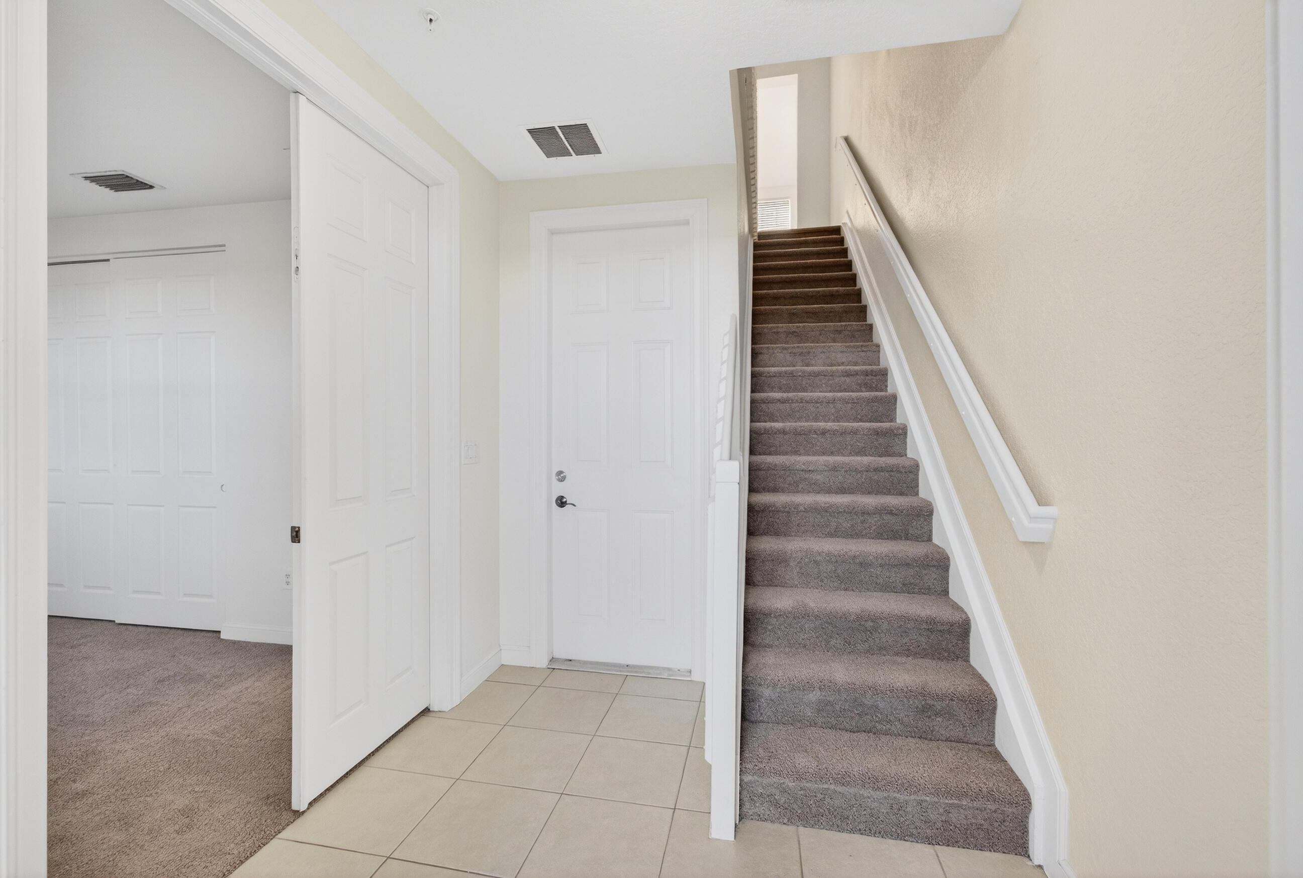 CITYSIDE CONDO - Residential