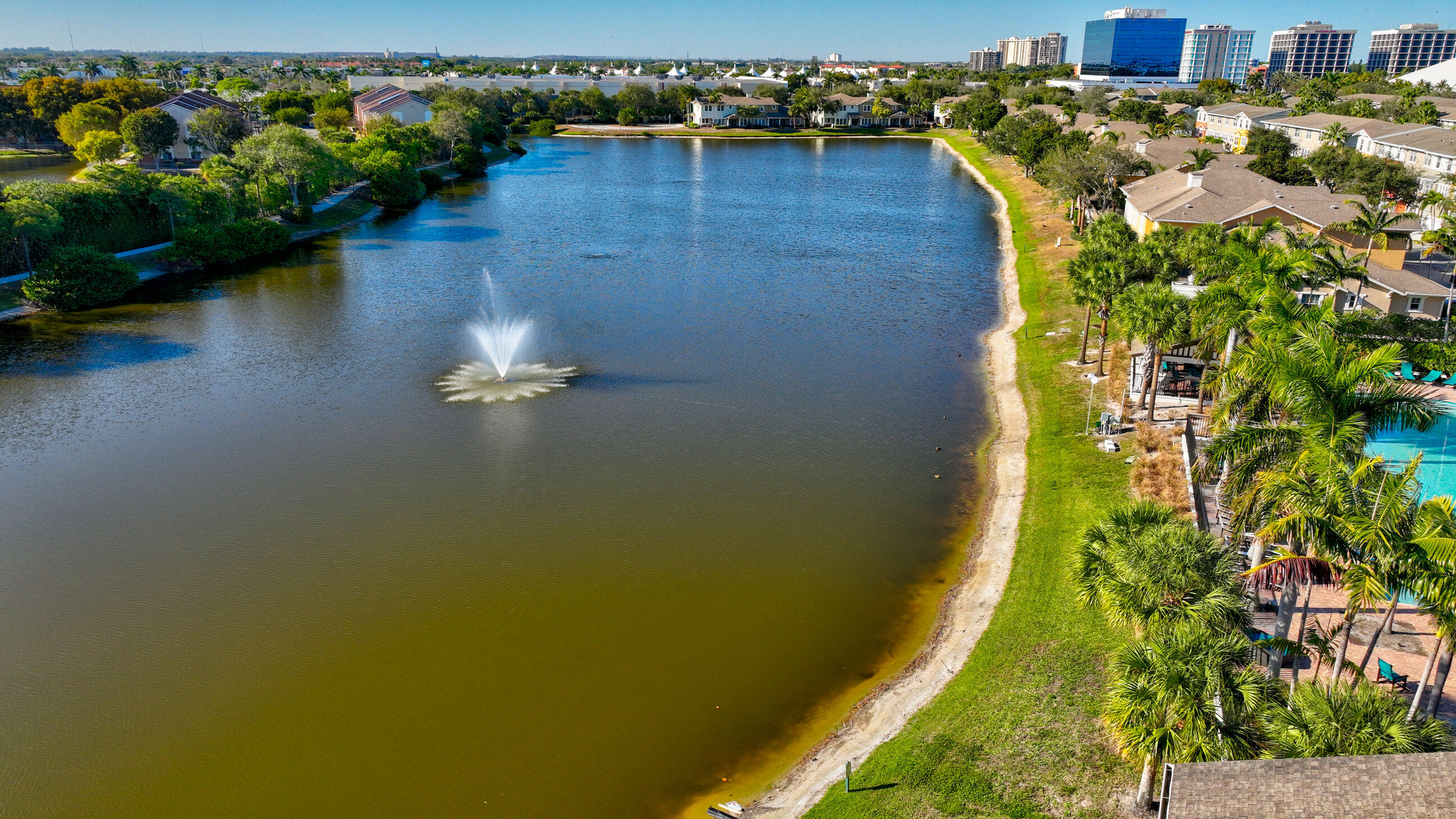 CITYSIDE CONDO - Residential