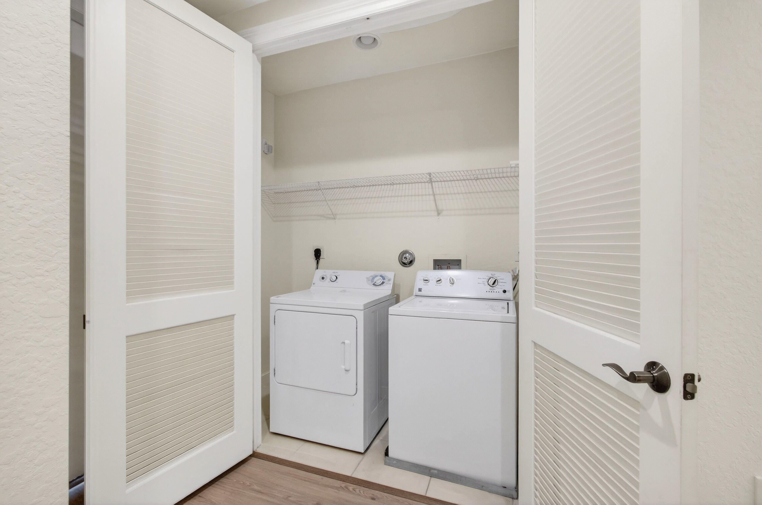 CITYSIDE CONDO - Residential