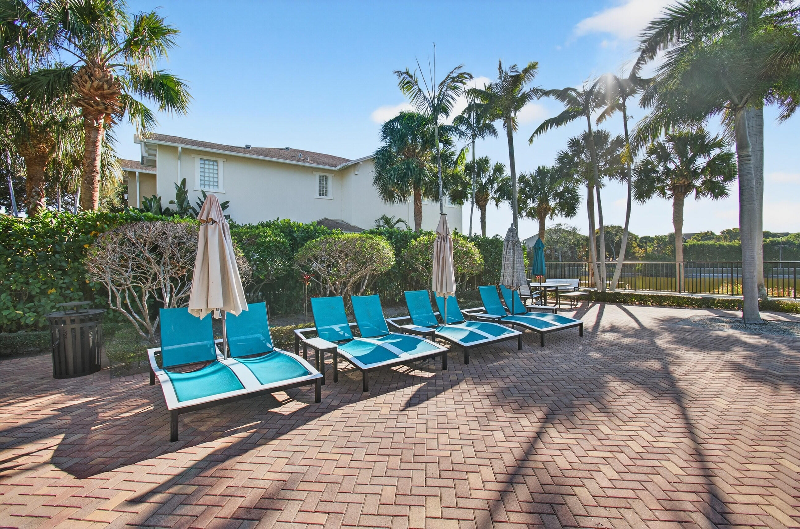 CITYSIDE CONDO - Residential