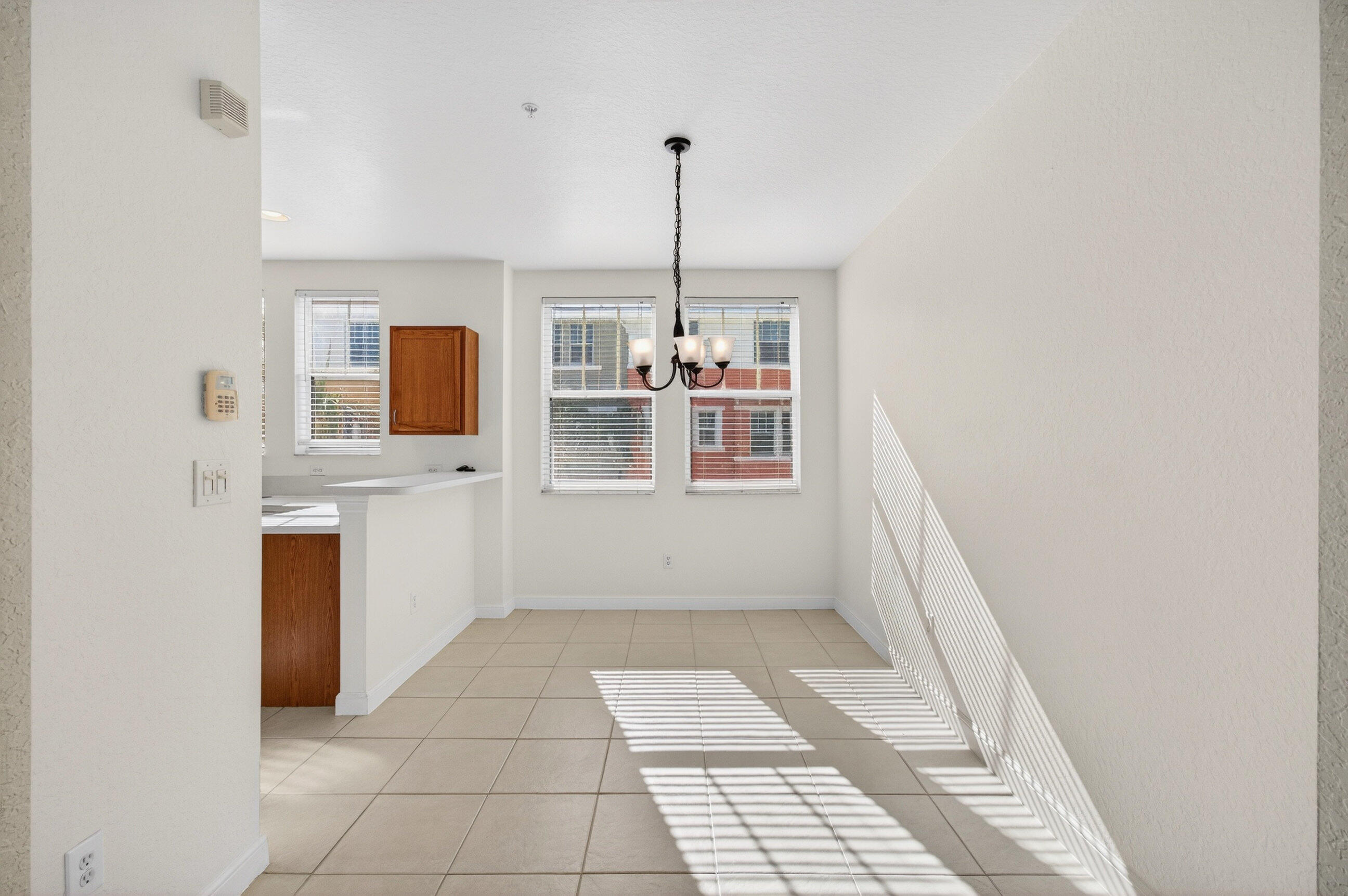 CITYSIDE CONDO - Residential