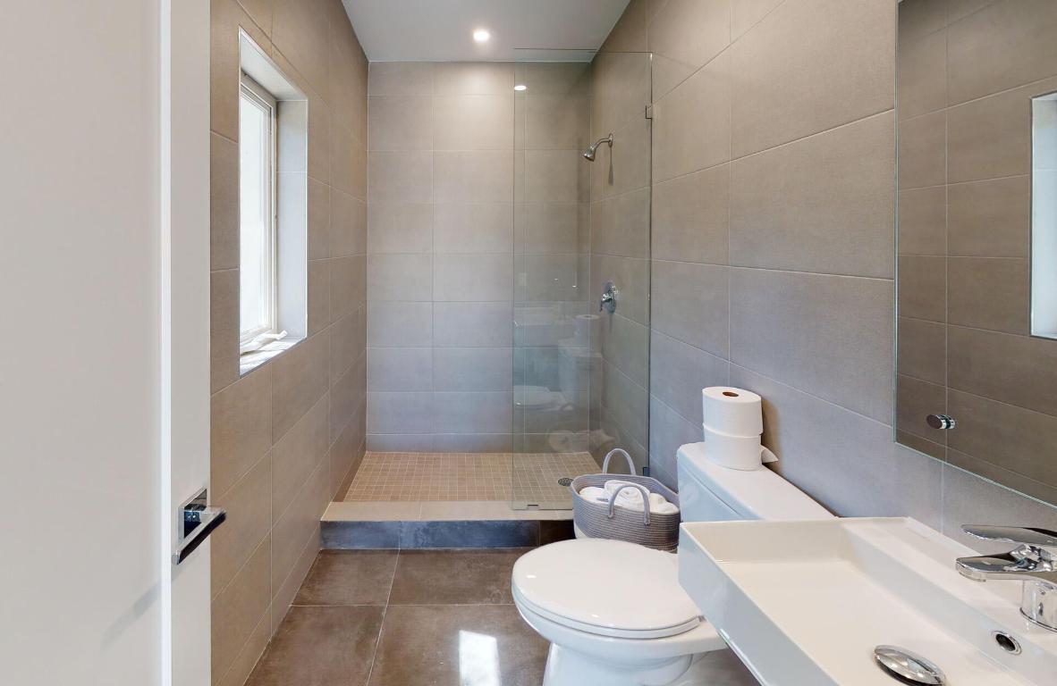 TRADE WINDS ESTATES FIRST ADD - Residential