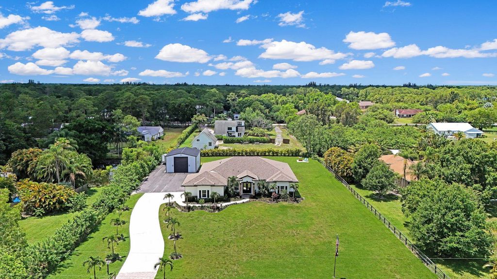 Photo of 12638 154th Road N, Jupiter, FL 33478 (MLS # R10995713)