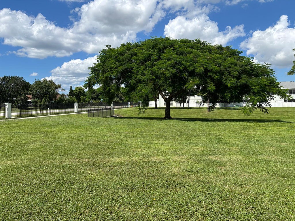 Photo of 3676 ALDER Drive #E1, West Palm Beach, FL 33417 (MLS # B26083530)