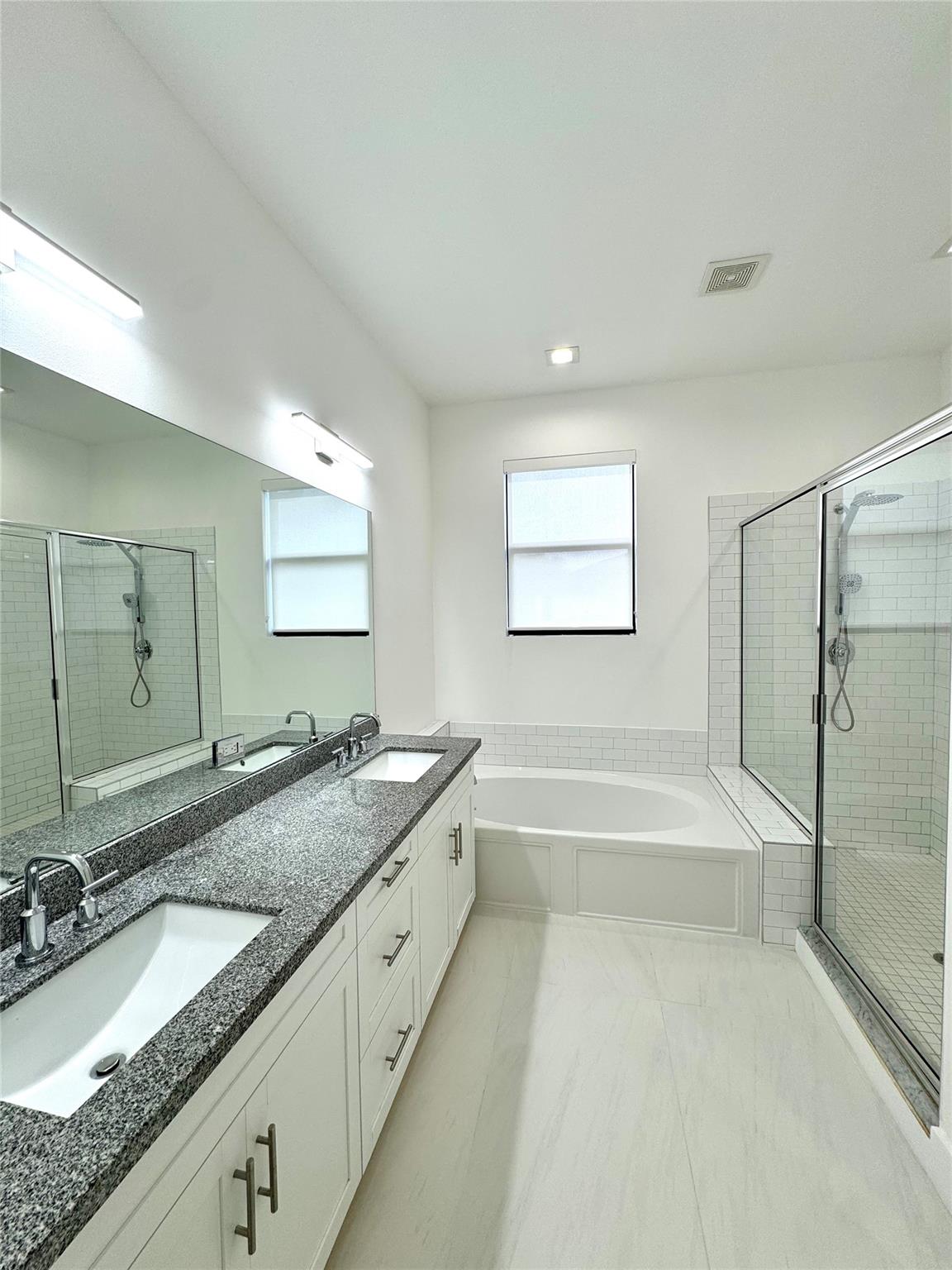 Whispering Oaks 183-173 B - Residential Lease