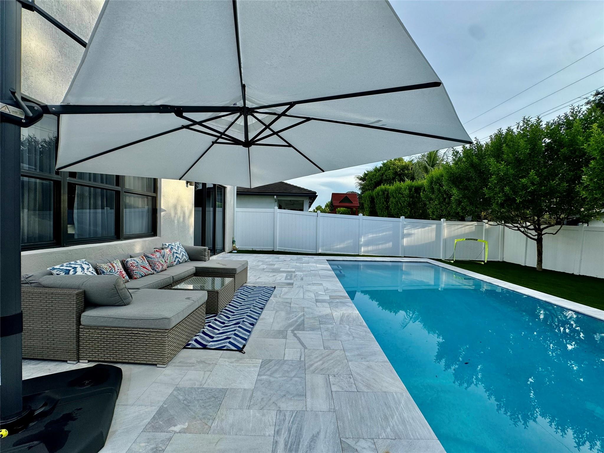 Whispering Oaks 183-173 B - Residential Lease