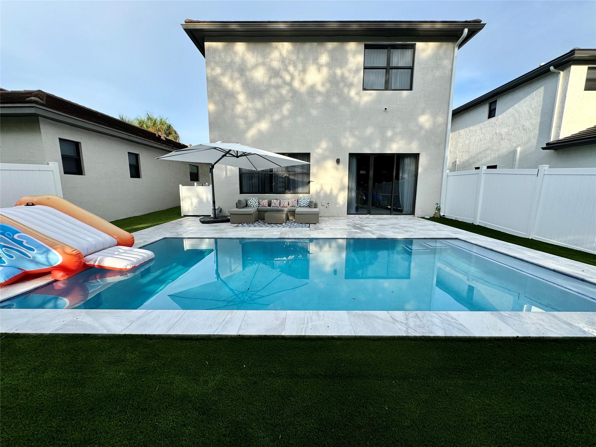 Whispering Oaks 183-173 B - Residential Lease