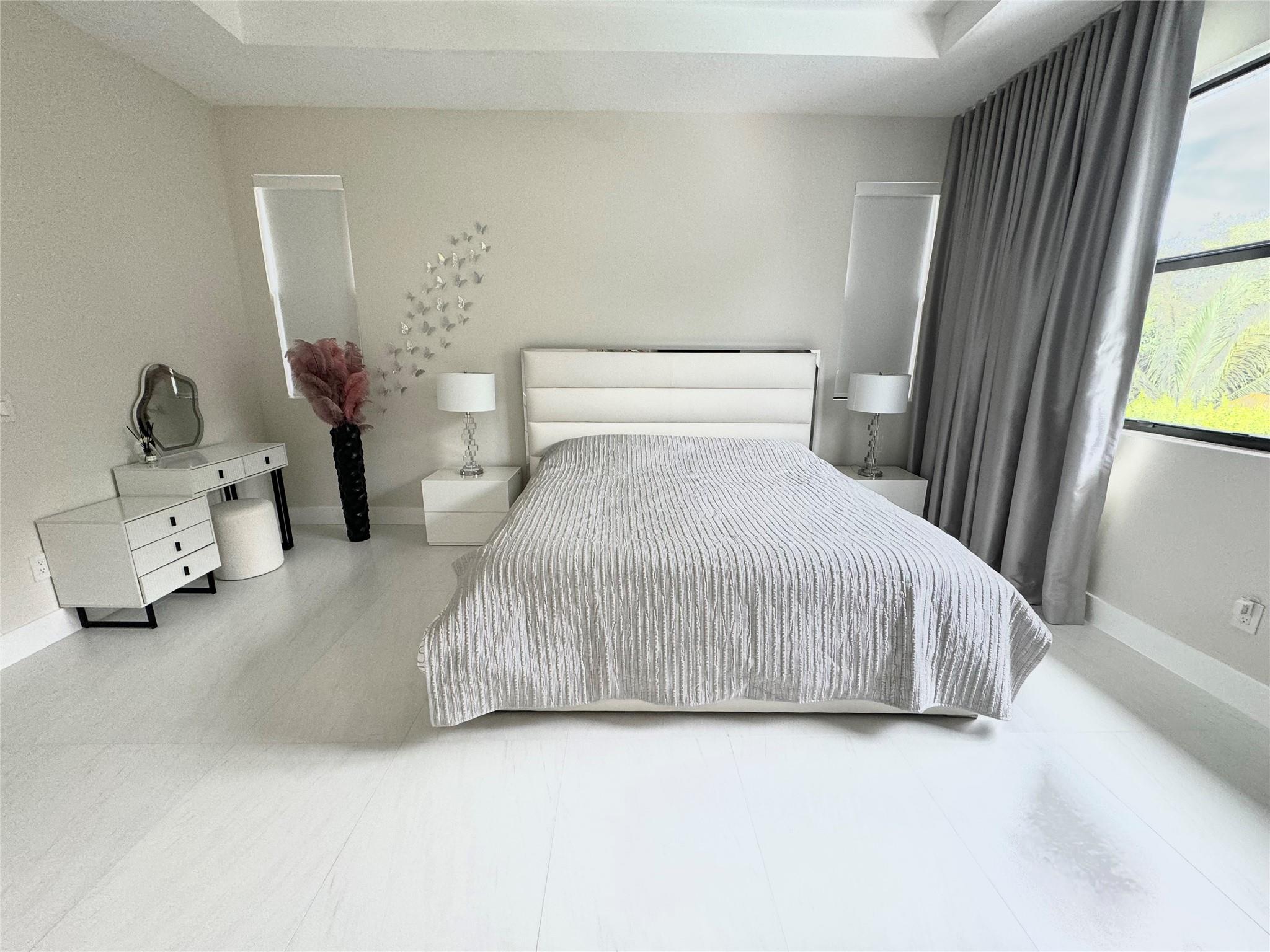 Whispering Oaks 183-173 B - Residential Lease