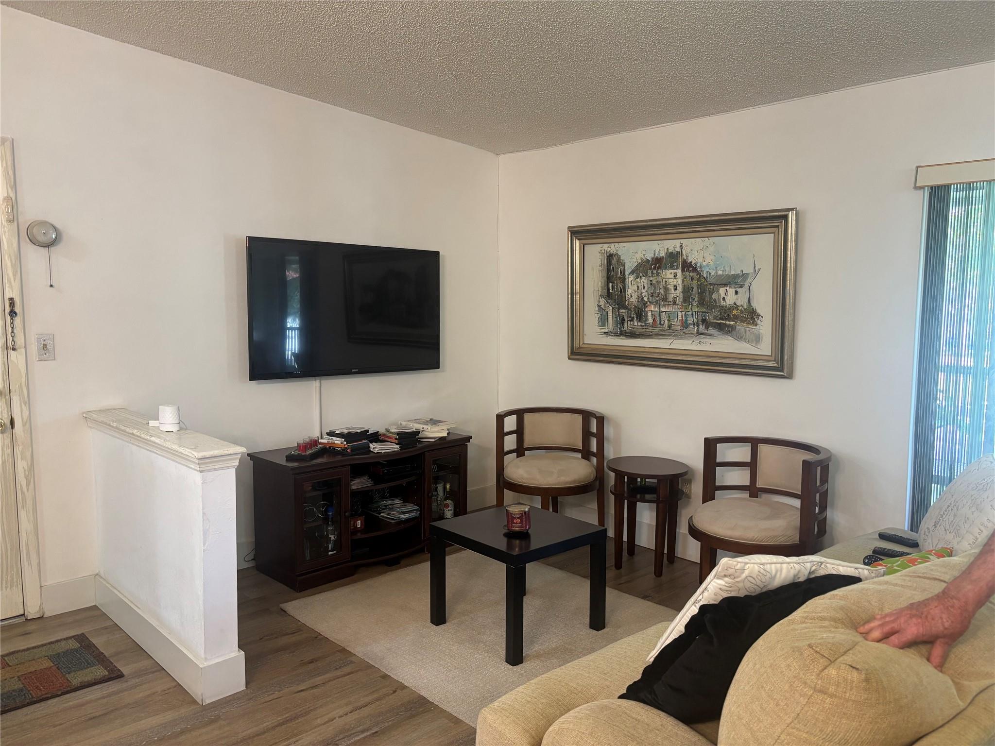 Clairmont Condominium - Residential Lease