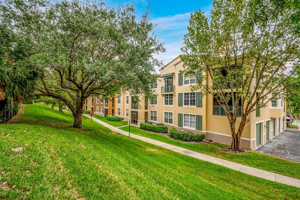 Photo of 11780 St Andrews Place #301, Wellington, FL 33414 (MLS # R11015778)