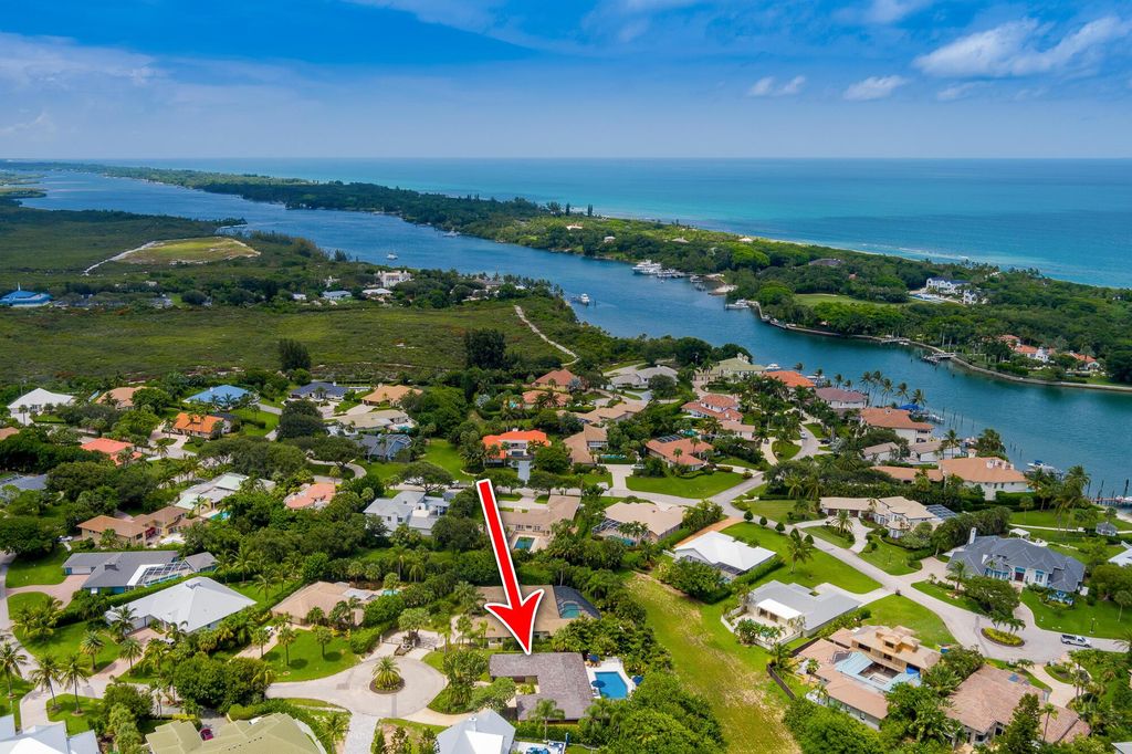 Photo of 17307 SE Galway Court, Jupiter, FL 33469 (MLS # R10907023)