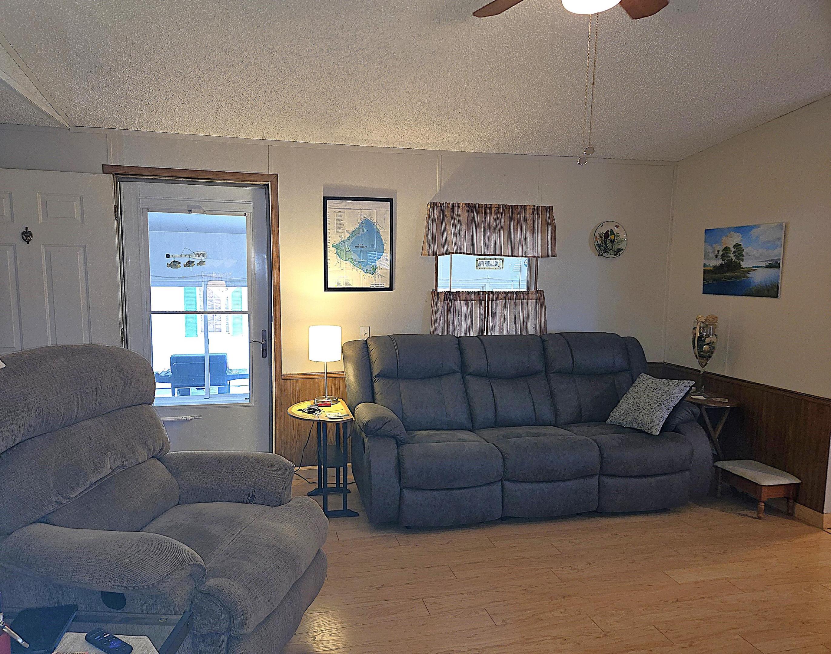 EAST CHOBEE - Residential