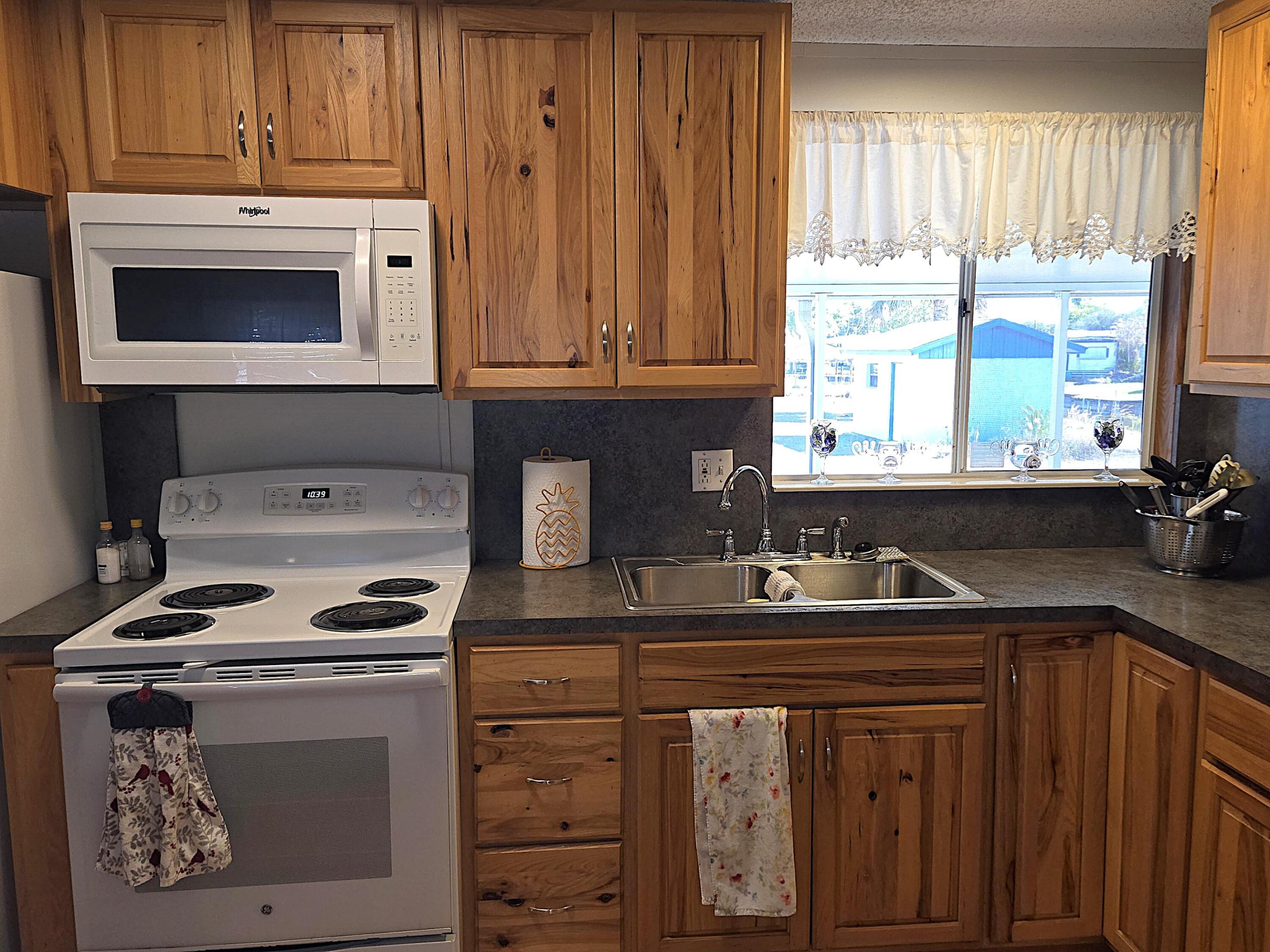 EAST CHOBEE - Residential