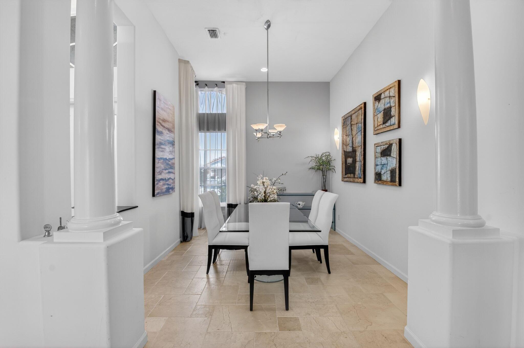 VALENCIA FALLS - Residential