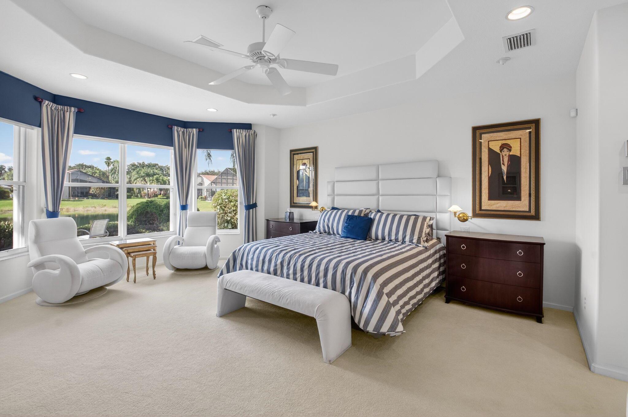 VALENCIA FALLS - Residential