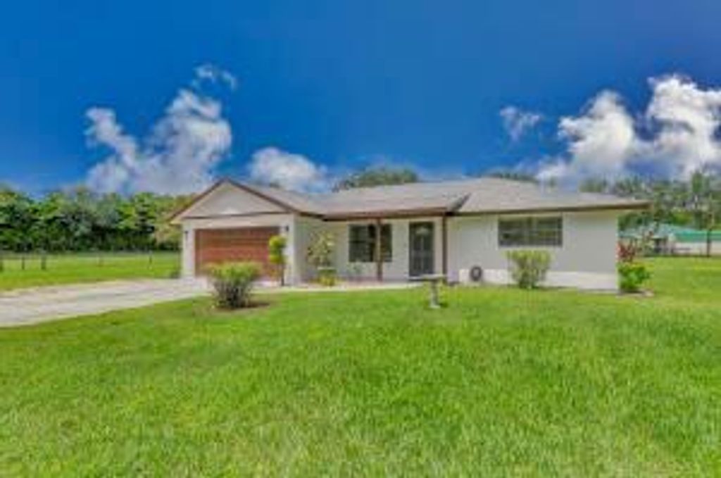 Photo of 16141 E Harlena Drive E, Loxahatchee, FL 33470 (MLS # R10904910)
