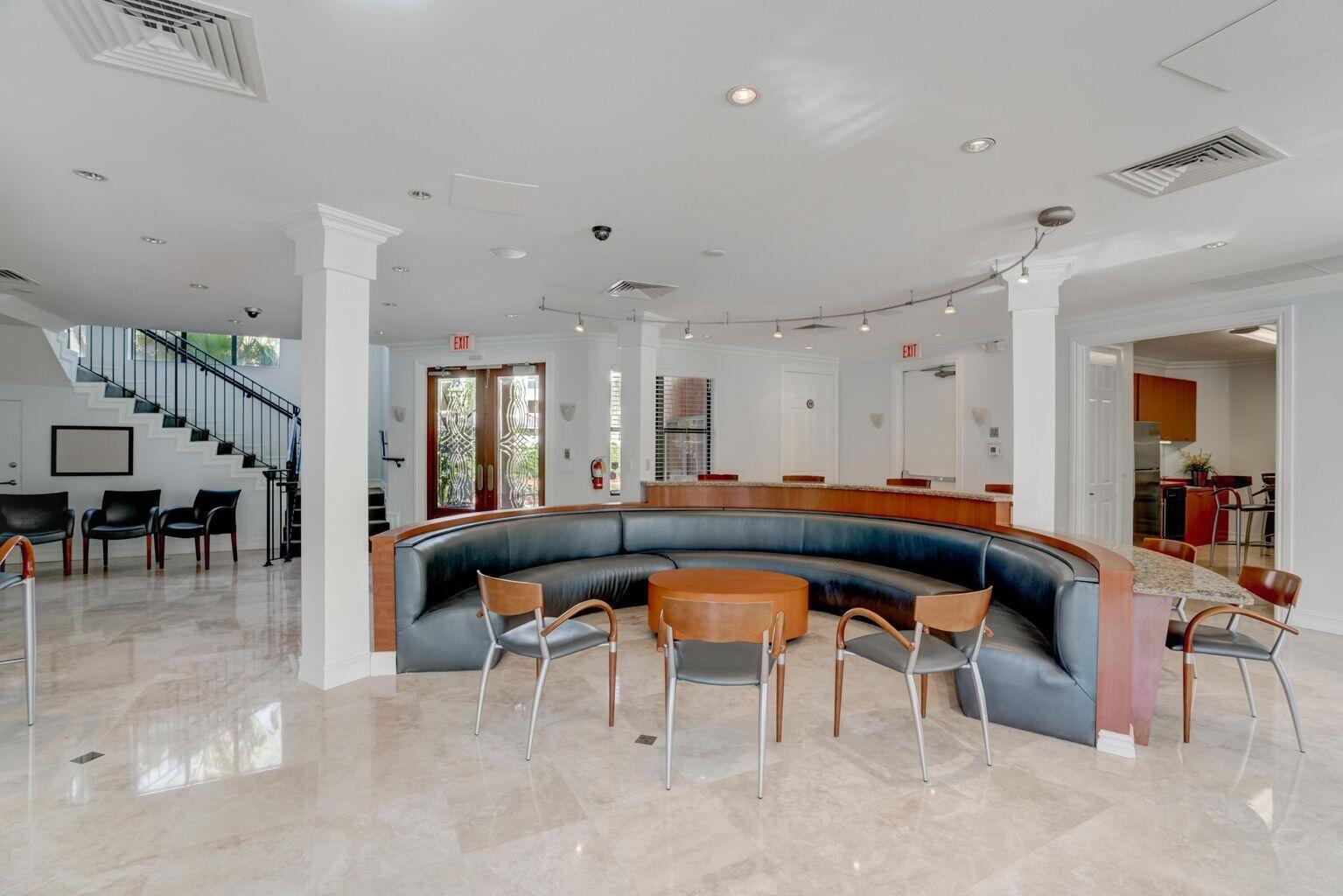 OCEAN TRACE CONDO - Residential