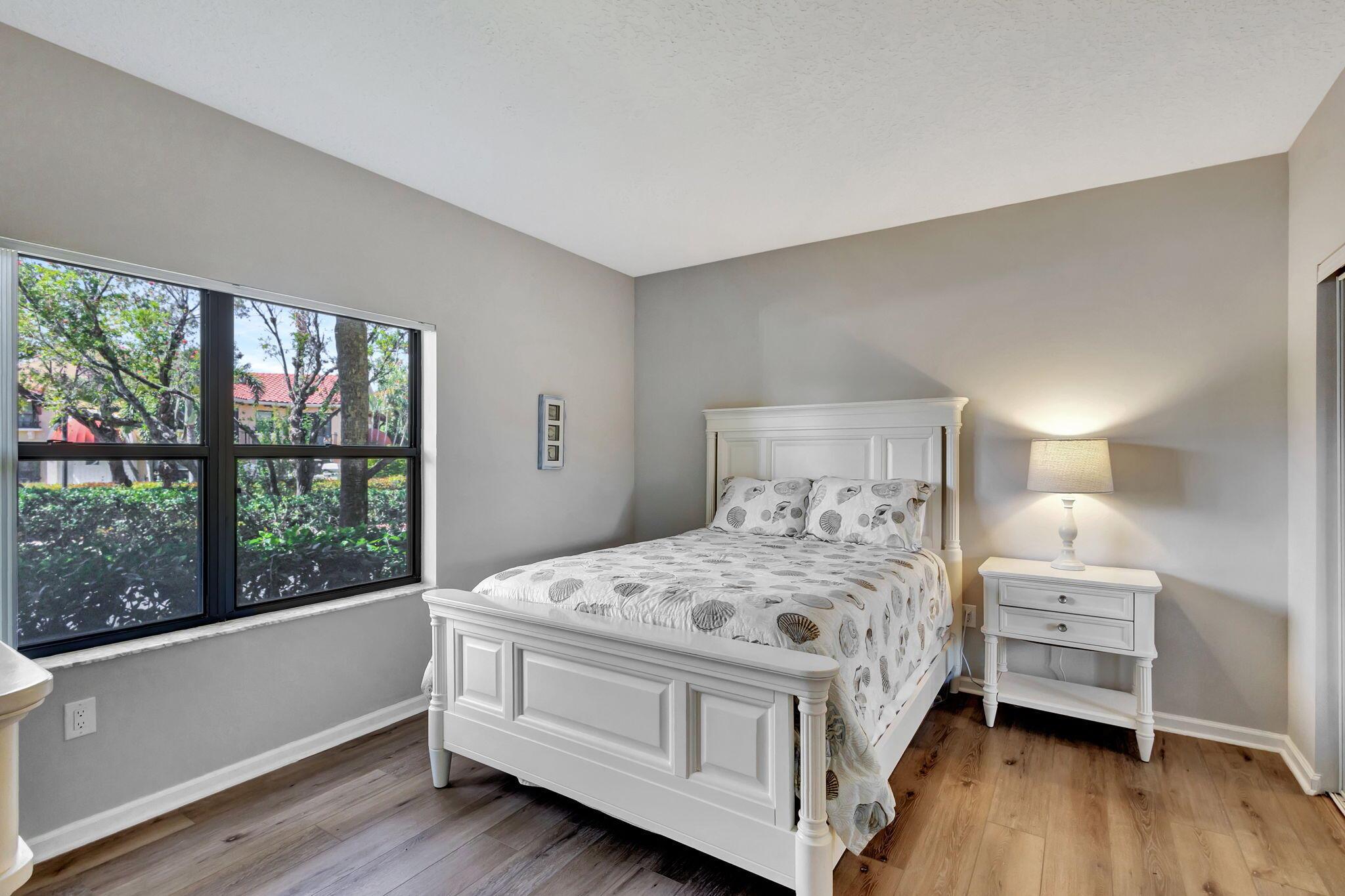 OCEAN TRACE CONDO - Residential